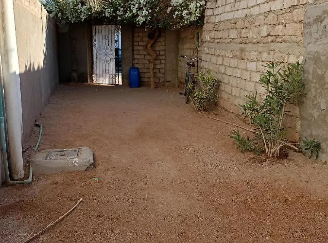House With Backyard In Tatil Evi *